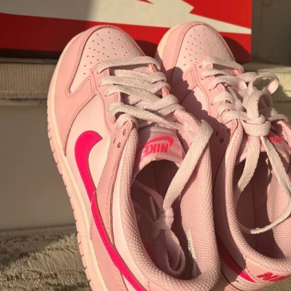 ✨Brand New Nike Dunk Low “Pink Bliss” Women’s Sneakers✨ - Picture 2 of 5